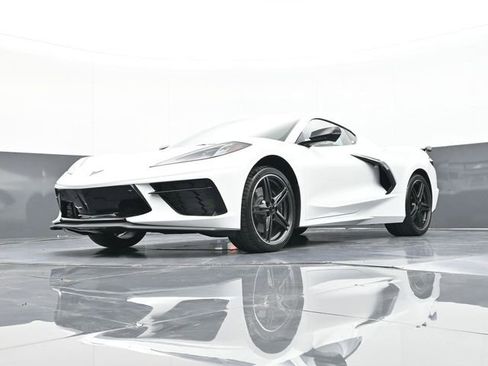 New 2026 Chevrolet Corvette Stingray Preferred Cpe w/ Z51 Performance Package RWD image 52