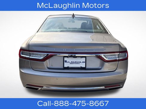 Used 2018 Lincoln Continental Reserve w/ Continental Climate Package image 4