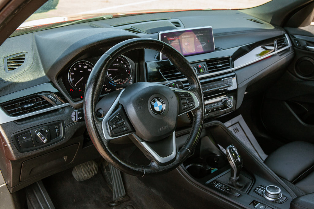 Used 2021 BMW X2 xDrive28i w/ Convenience Package AWD/4WD image 10