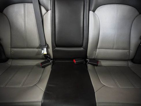 Used 2013 Hyundai Tucson Limited w/ Premium Pkg FWD image 18