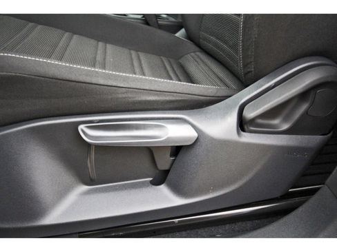 Used 2022 Volkswagen Tiguan S FWD image 28