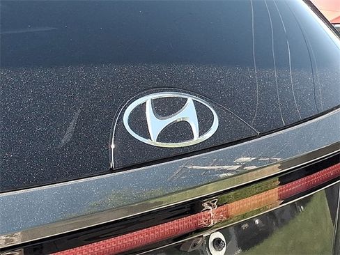 Certified 2023 Hyundai Tucson SEL AWD/4WD image 31