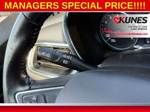 Used 2020 Chevrolet Equinox LT w/ Driver Convenience Package FWD image 40