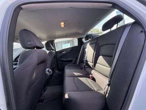 Used 2024 Chevrolet Malibu LT FWD image 19
