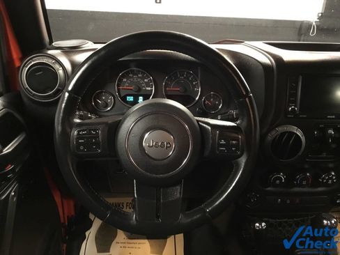 Used 2015 Jeep Wrangler Unlimited Sport w/ Quick Order Package 24S AWD/4WD image 46