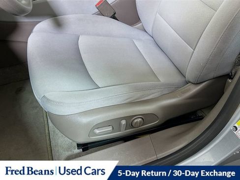 Used 2024 Chevrolet Malibu LT FWD image 24