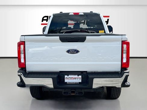 Used 2023 Ford F250 XL w/ XL Chrome Package image 6