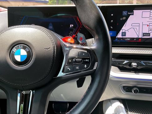 Used 2023 BMW XM AWD/4WD image 12
