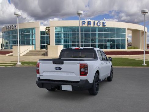 New 2026 Ford Maverick Lariat w/ Black Appearance Package image 8