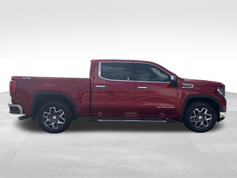 Used 2024 GMC Sierra 1500 SLT w/ SLT Convenience Package AWD/4WD image 6