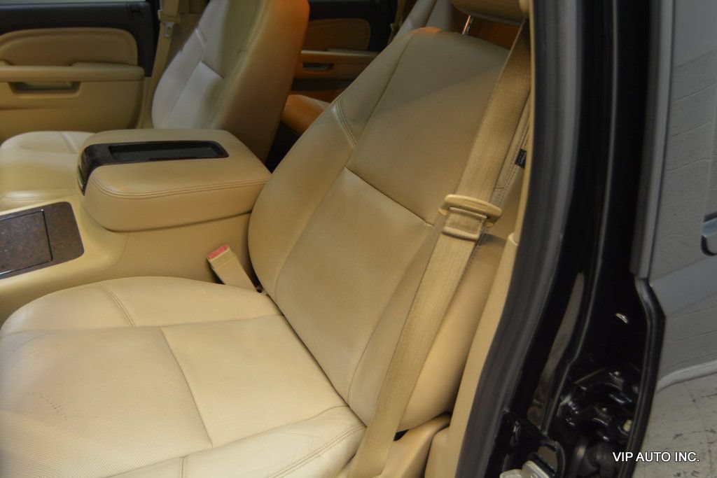 Used 2013 GMC Yukon Denali AWD/4WD image 27