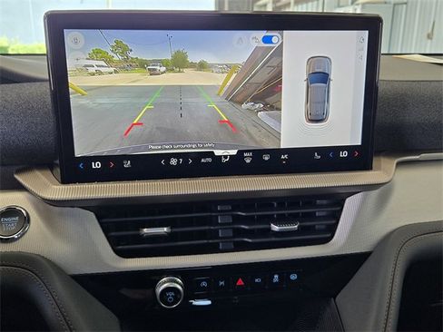 New 2025 Ford Explorer Active w/ Active Comfort Package image 14