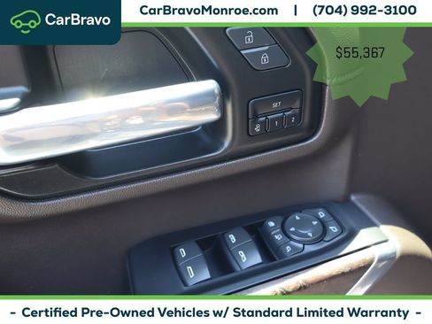 Used 2023 GMC Sierra 3500 Denali w/ Denali Ultimate Package AWD/4WD image 17