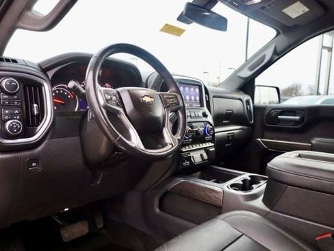 Used 2021 Chevrolet Silverado 1500 LTZ w/ Z71 Off-Road Package image 22
