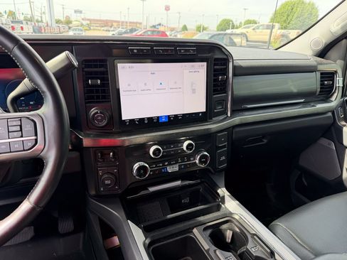 Used 2024 Ford F250 Lariat w/ Lariat Ultimate Package AWD/4WD image 22