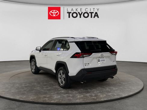 Used 2025 Toyota RAV4 XLE w/ Convenience Package FWD image 5