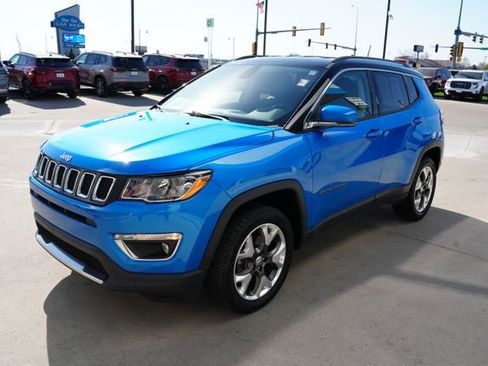 Used 2019 Jeep Compass Limited AWD/4WD image 28