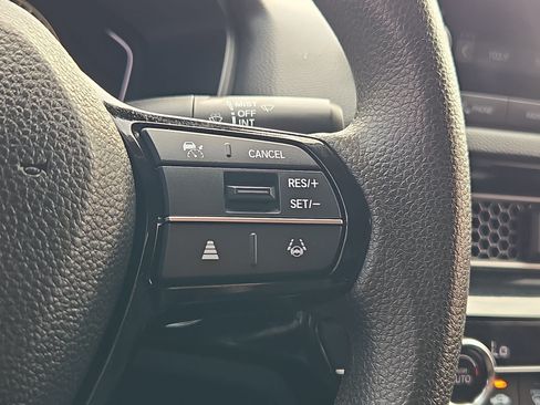 Used 2025 Honda Civic LX image 17