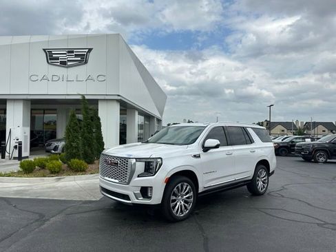 Used 2023 GMC Yukon Denali w/ Max Trailering Package AWD/4WD image 1