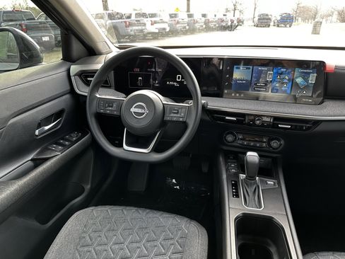 New 2026 Nissan Kicks SV w/ SV Premium Package image 22