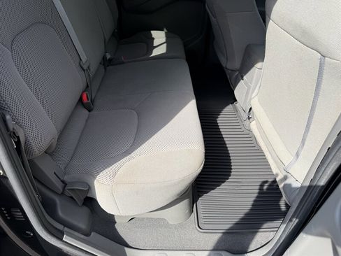 Used 2019 Nissan Frontier SV w/ Value Truck Package image 12