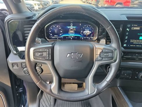 Used 2023 Chevrolet Silverado 1500 RST AWD/4WD image 17