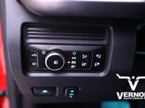 New 2026 Ford F250 Lariat w/ Lariat Premium Package image 17