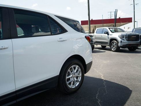 Used 2022 Chevrolet Equinox LS FWD image 20