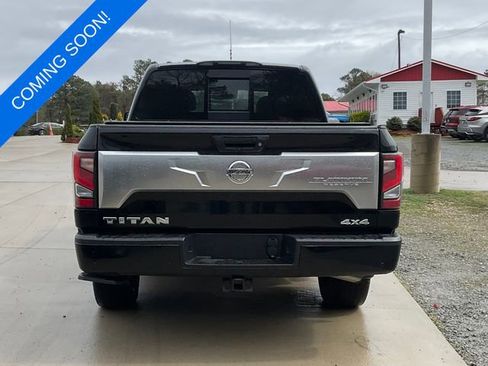 Used 2020 Nissan Titan Platinum Reserve w/ Moonroof Package image 2