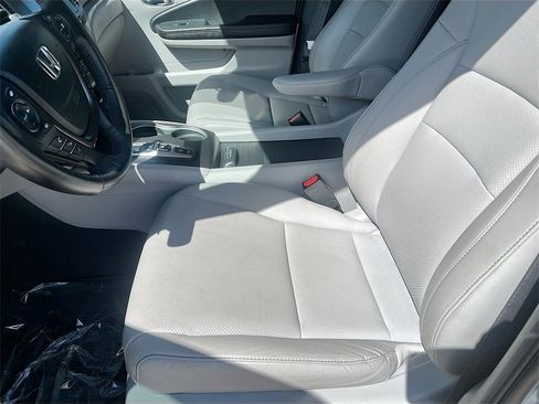 Used 2023 Honda Ridgeline RTL-E image 19