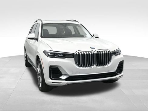 Used 2021 BMW X7 xDrive40i w/ Premium Package AWD/4WD image 7