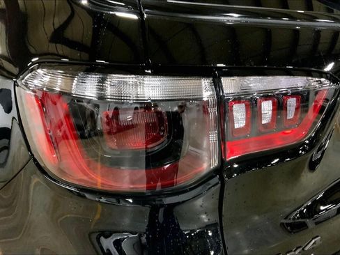 New 2026 Jeep Compass Latitude AWD/4WD image 18