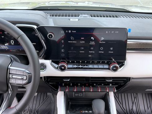 New 2026 GMC Canyon AT4X w/ LPO, Black Badging Package AWD/4WD image 13