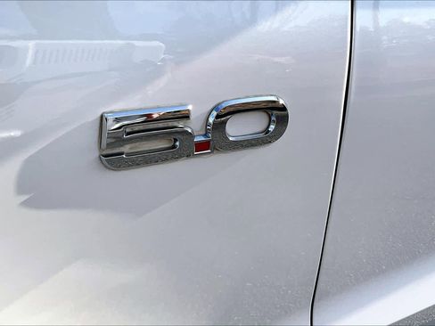 Used 2017 Ford Mustang GT Premium w/ Equipment Group 401A image 9