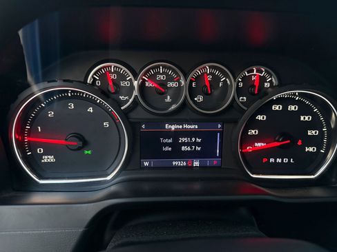 Used 2020 Chevrolet Silverado 2500 LT w/ Convenience Package image 12