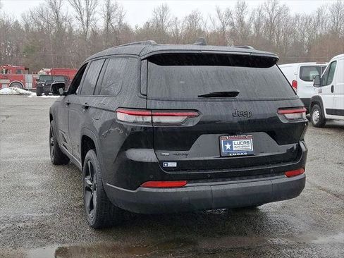 Certified 2023 Jeep Grand Cherokee L Laredo AWD/4WD image 9