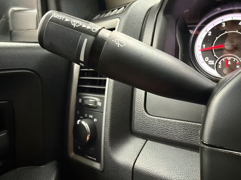 Used 2023 RAM 1500 Tradesman w/ Chrome Appearance Group AWD/4WD image 21