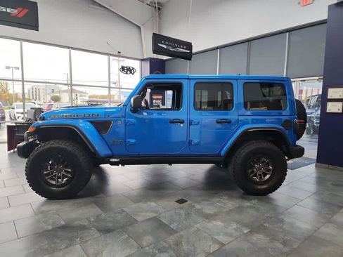 Used 2024 Jeep Wrangler Unlimited Rubicon 392 image 5