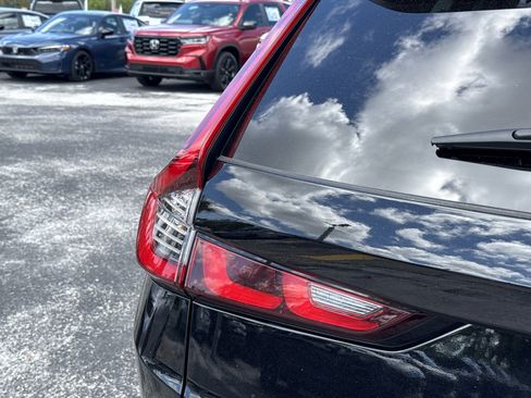 Certified 2024 Honda CR-V EX image 14