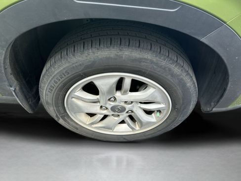Used 2020 Hyundai Venue SEL w/ Convenience Package FWD image 26