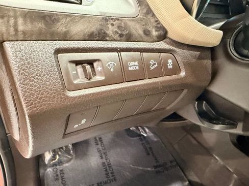 Used 2017 Hyundai Santa Fe Sport FWD image 20