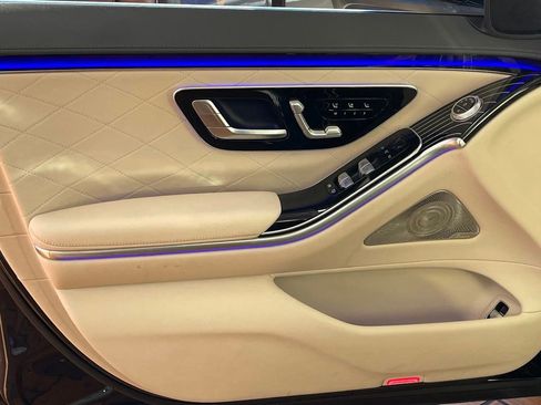 Used 2023 Mercedes-Benz S 580e 4MATIC Sedan w/ AMG Line image 14