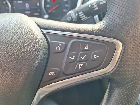 Used 2022 Chevrolet Equinox LT FWD image 22