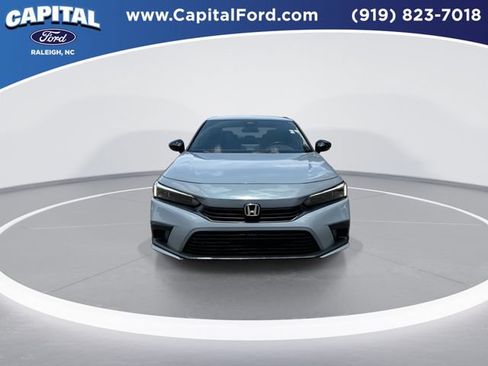 Used 2023 Honda Civic Sport image 3