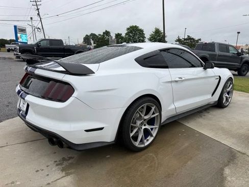 Used 2016 Ford Mustang Shelby GT350 w/ Technology Package RWD image 12