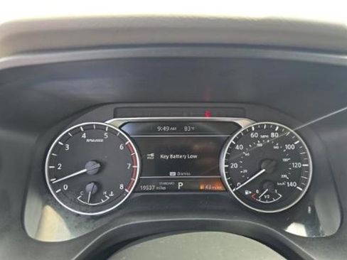 Used 2023 Nissan Rogue SV w/ SV Premium B Package FWD image 18