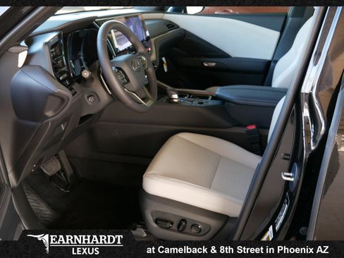 New 2026 Lexus TX 350 AWD image 4