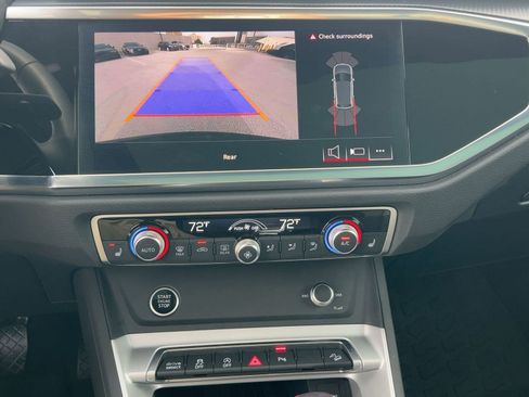 Certified 2025 Audi Q3 2.0T Premium w/ Convenience Package image 23