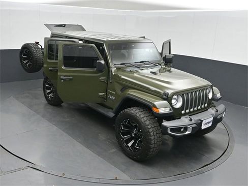 Used 2021 Jeep Wrangler Unlimited Sahara w/ Uconnect 4C Nav & Sound Group image 50