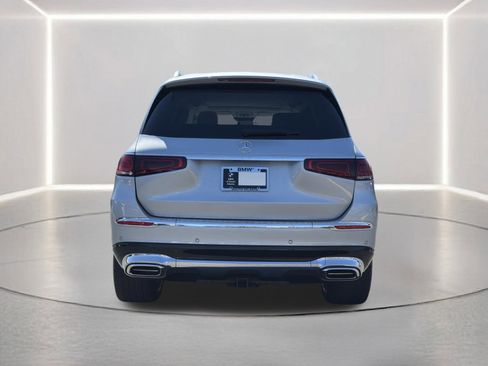 Used 2023 Mercedes-Benz Maybach GLS 600 4MATIC image 5